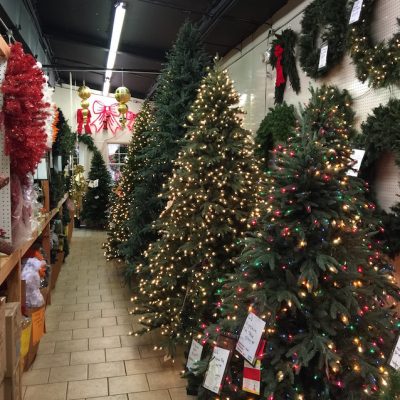 Marges-Specialties-Trees-Wreaths-07